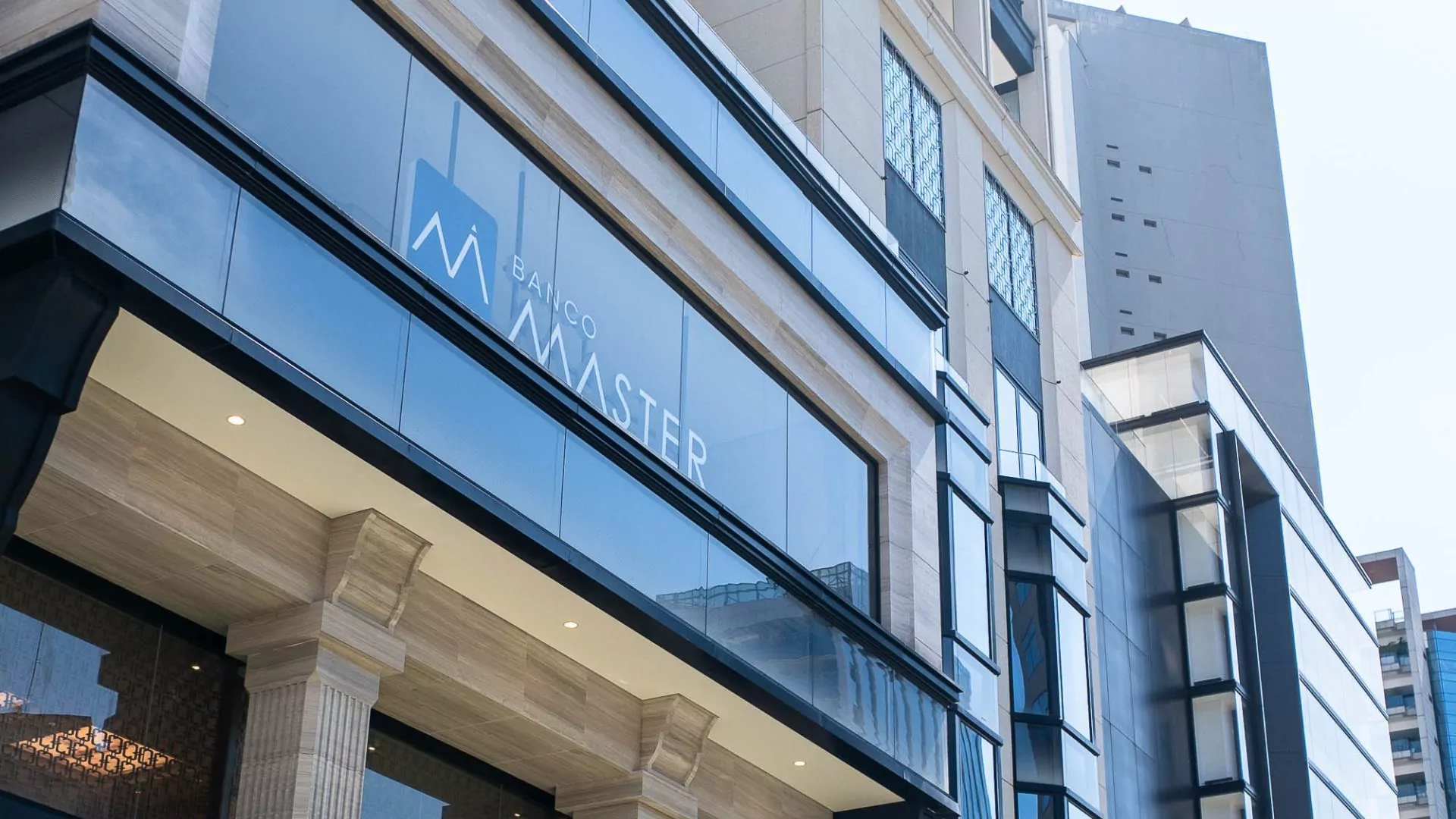 banco master imagem do site